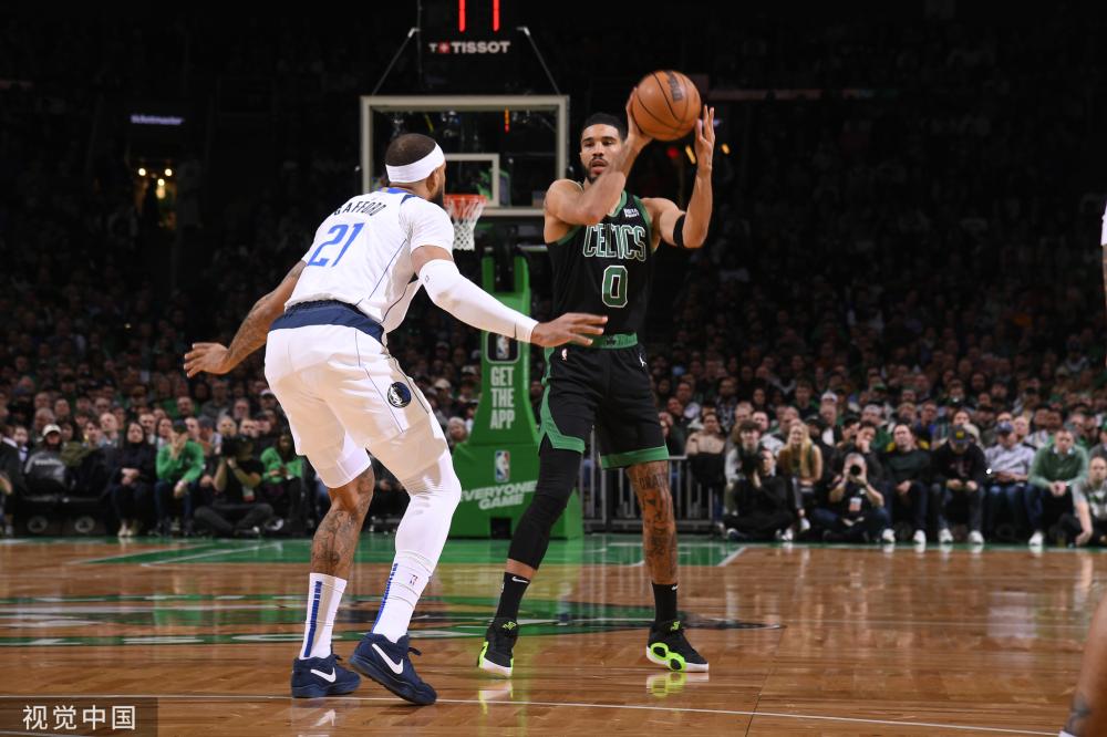 些幽默的个 些幽默的个